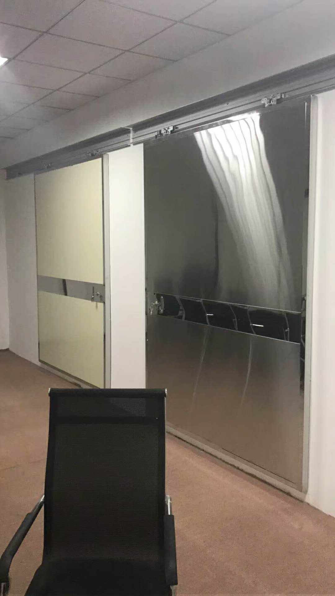 黑河X光室防辐射铅门施工